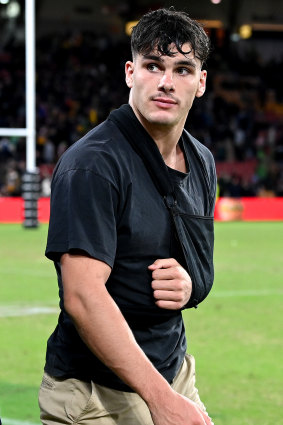 Farnworth sustained a bicep injury in the middle of the 2022 season with the Broncos but returned to play for England in the World Cup.