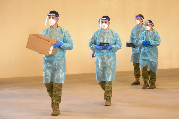 Army personnel assist with the outbreak response in Shepparton. 