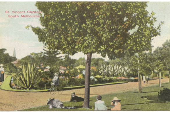 Old postcards provide a window into how we lived and gardened a century ago.