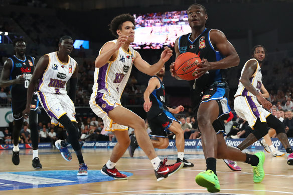 United’s Caleb Agada drives to the basket.