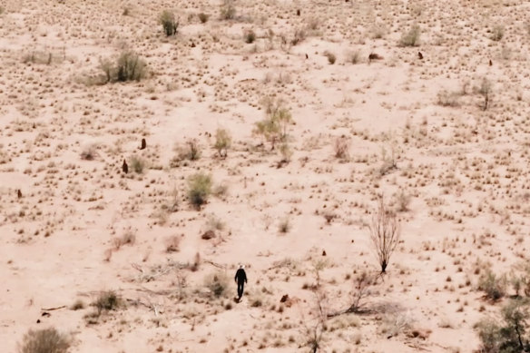 A man walks across the Great Sandy Desert in a chapter from The Crowd and I.