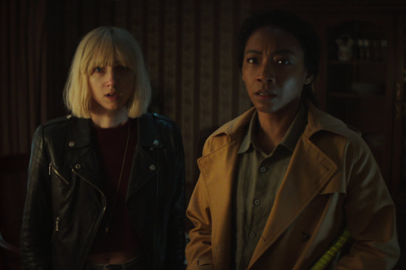 On the case: Zoe Kazan, left, as Nick’s sister Pia and Betty Gabriel as his wife Sophie. 