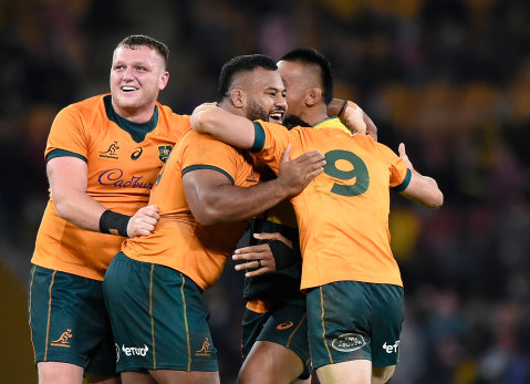 The Wallabies snatched victory after the final siren at Suncorp Stadium.