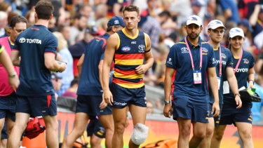 Tom Doedee was one of three AFL players to rupture an ACL in round one.