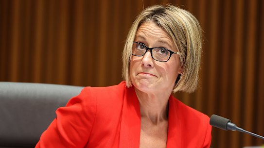 Opposition home affairs spokeswoman Kristina Keneally is flying to Christmas Island on a commercial flight after a government-approved committee trip was cancelled.