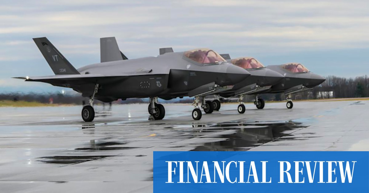 US sends fighter jet squadron to ‘kick the door down’ in Iran conflict