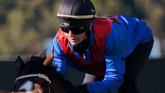 Jamie Kah made a hit-and-run trip to Sydney on Friday to ride Zaaki