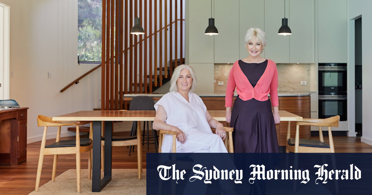 Two of Us with comedian Fiona O'Loughlin and Sue Underwood - Vimarsana News