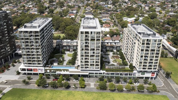 Northern Sydney apartment complex ‘at threat of collapse’