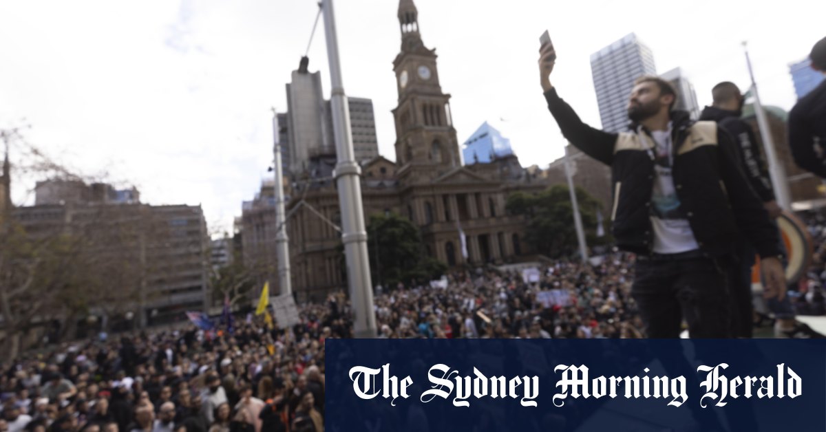 Sydney Protest Today : Lockdown Protests In Sydney Melbourne Amid Delta Surge - It was a far cry from the wild scenes of last weekend.