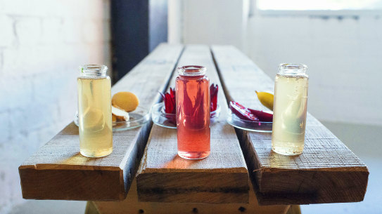 Kombucha is replacing alcohol as a popular choice in bars as drinking habits shift towards more healthy alternatives.