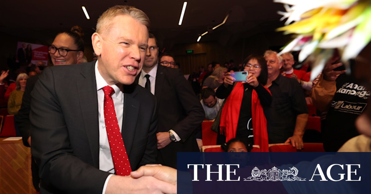 NZ election 2023: Chris Hipkins sinks teeth into election campaign, promising free dental - Vimarsana News