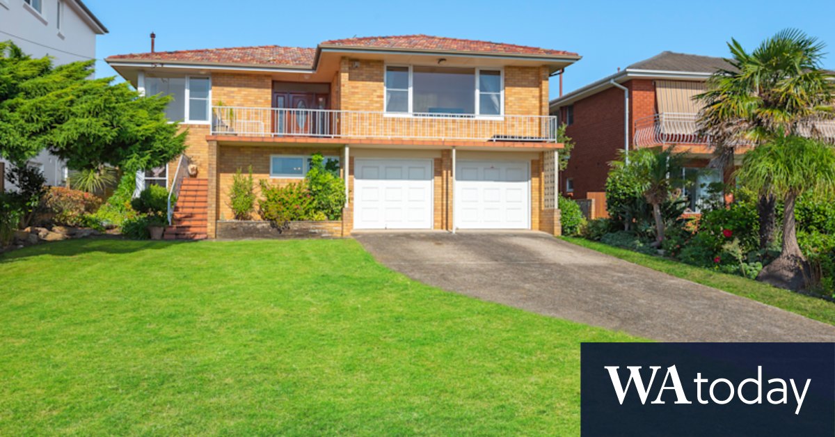 Sydney property: Receivers selling Balgowlah Heights house circle Christmas Island resort - Vimarsana News