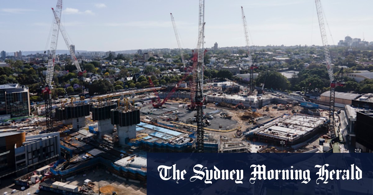 Unions fear big project deals could lock workers out of pay rises for years - Vimarsana News