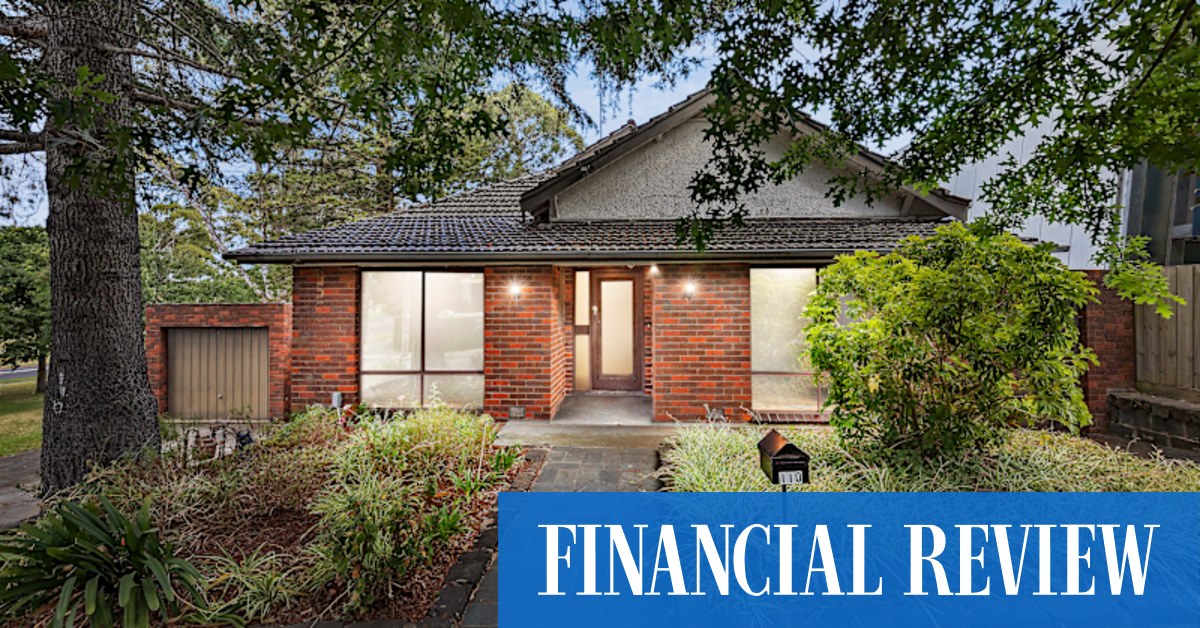 Melbourne house prices: Hawthorn deceased estate sells for $3.43 million after seller raises price - Vimarsana News