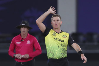 Adam Zampa in action in the semi-final against Pakistan.