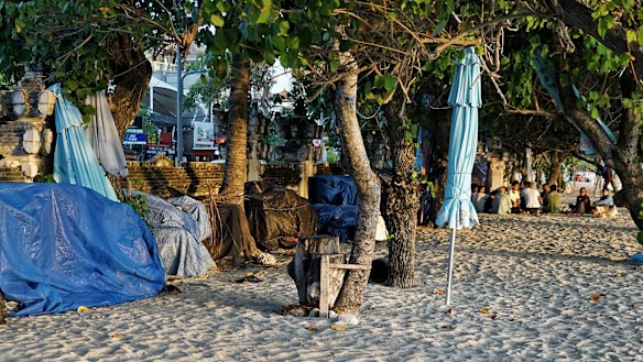 Many shops and businesses in and around Kuta beach are still closed. 