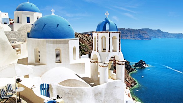 Santorini is whitewashed to help reflect the sunlight and cool down indoor temperatures.