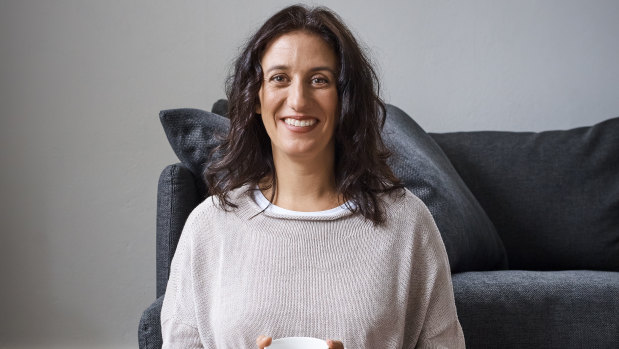 Dr Elise Bialylew is using meditation to ease anxiety about the COVID-19 pandemic.