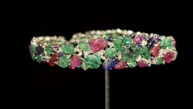 Cartier London Tutti Frutti bandeau 1928, platinum, emeralds, rubies, sapphires, diamonds, lent through the generosity of William and Judith, and Douglas and James Bollinger, on longterm loan to Victoria and Albert Museum, London, Photo: Victoria and Albert Museum, London