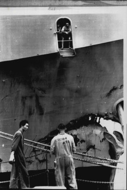 Crippled HMAS Melbourne at Sembawang shipyard, June, 1969.