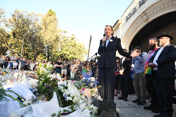 Federal Opposition Leader Sussan Ley addresses mourners at Bondi Beach.