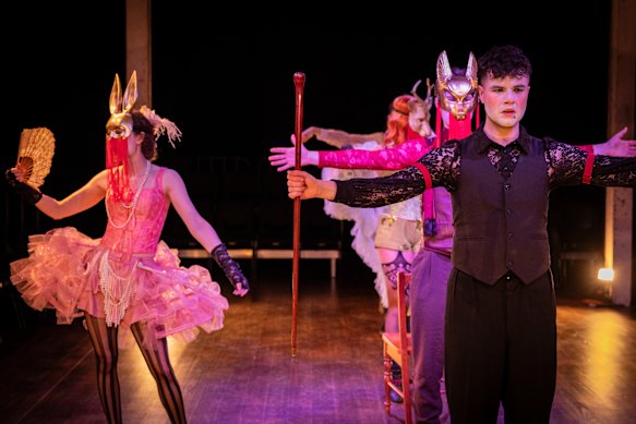 Director Wayne Pearn has adopted an aesthetic common to European surrealist drama of the 1920.