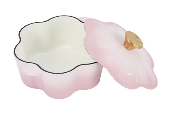 Cook the meal she always makes, in a dish she’ll love. A simple way to recognise the care, time and tradition she brings to the table.