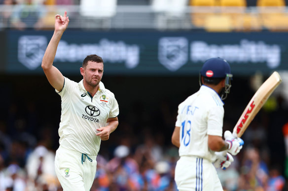 Josh Hazlewood dismissed Virat Kohli on day three.