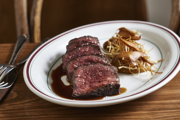 Rump cap with pine mushrooms.