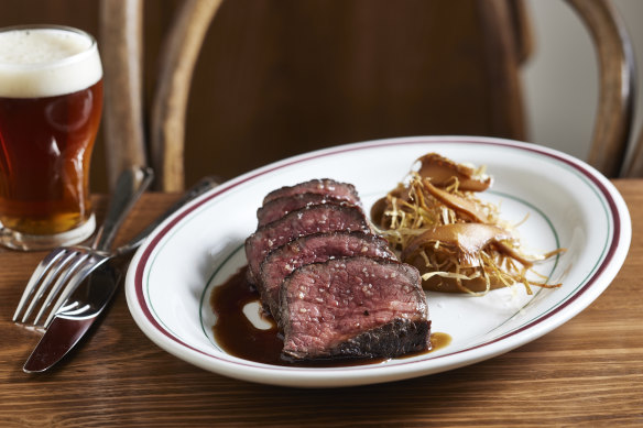 Rump cap steak with pine mushrooms.