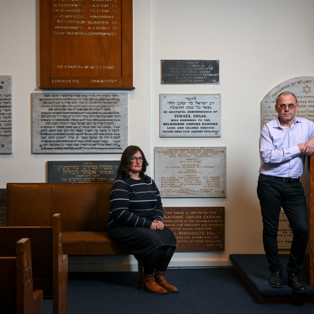 Melbourne Chevra Kadisha CEO Simon Weinstein with volunteer Yaelle Schachna.