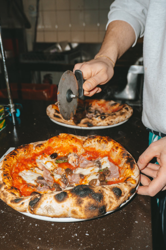 Puffy-crusted pizzas are the mainstay.