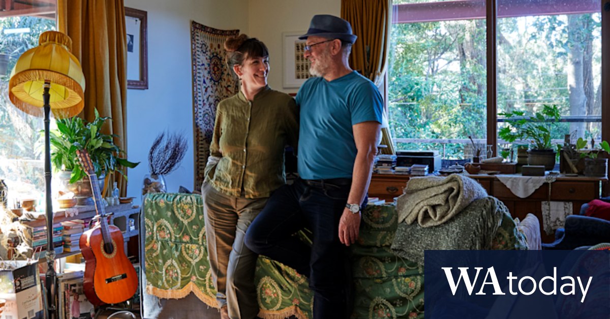 Inside Tim Flannery and Kate Holden's Illawarra home - Vimarsana News