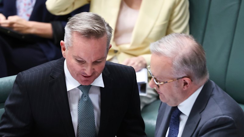 Australian importers look to Africa, US, for oil as refineries cut back