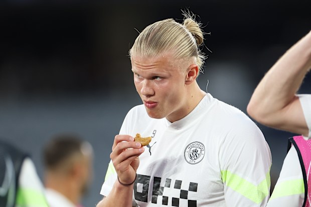 Erling Haaland of Manchester City looks on during the Manchester City Training Session ahead of the UEFA Champions League 2022/23 final on June 09, 2023 in Istanbul, Turkey
