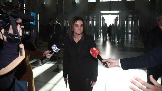 Senator Jacqui Lambie will wave through a contentious cashless welfare card program when Parliament resumes this week. 