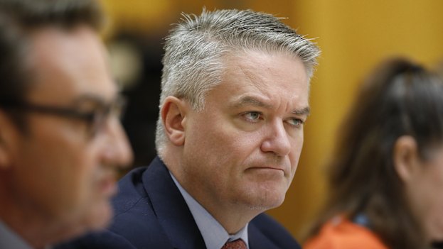Senator Mathias Cormann ruled out a move away from fossil fuel investing on behalf of the Future Fund in Parliament this week. 
