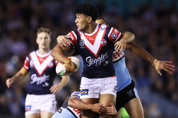 Siua Wong in action against the Sharks.
