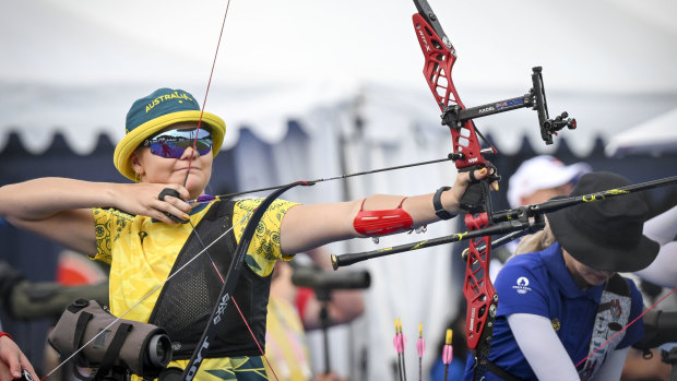 Draw your quivers: Archers aim for gold in the grandest of venues