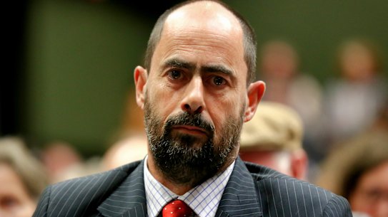 Labor MP repeatedly refuses to back Bill Shorten's leadership in trainwreck radio interview