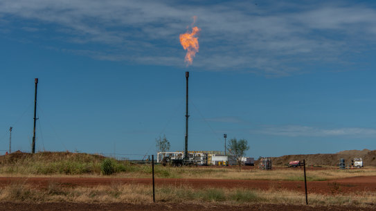 Onshore gas companies will be able to sell 20 per cent of their product overseas.