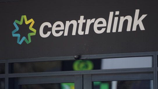 Labor has asked the government to suspend required physical interactions between job seekers, job service providers and Centrelink staff.