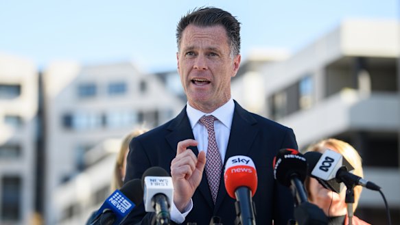 NSW Premier Chris Minns is trying to stop the exodus of public sector workers seeking better pay in other states such as Queensland.