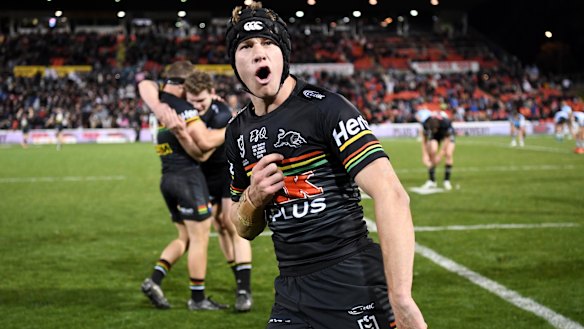 The Bulldogs have unsuccessfully been attempting to prise Matt Burton from the Panthers before his contract expires.