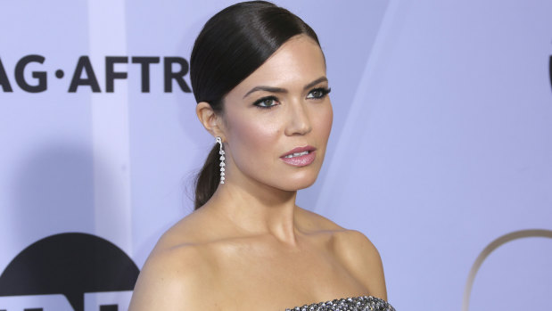 Mandy Moore has described her marriage to the musician as "psychologically abusive".