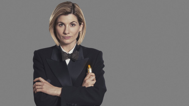 Jodie Whittaker holding what is definitely the Sonic Screwdriver.