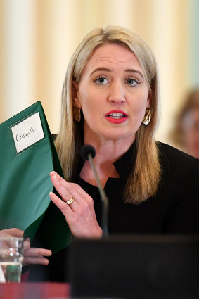 Binders of MPs: Kate Jones in estimates