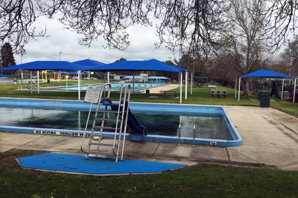 The Eureka pool in Ballarat.