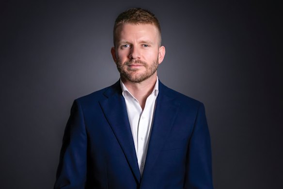 d92d5faa0cf8ad6090fd18a10b184d5833ae348b0eac4df4de178f704e4ec942